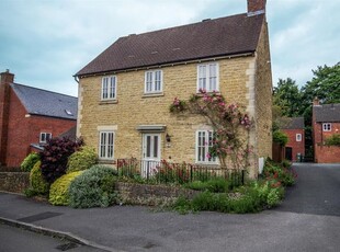 Detached house to rent in Downham View, Dursley GL11