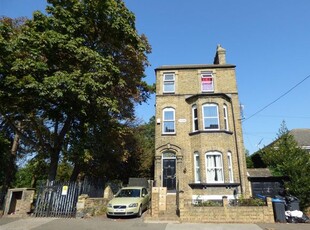 Detached house to rent in Ellington Road, Ramsgate CT11