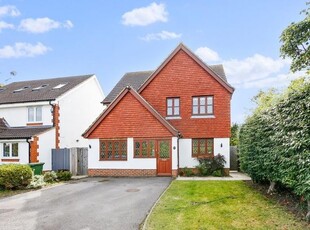 Detached house to rent in Hemmings Close, Sidcup, Kent DA14