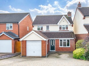 Detached house to rent in Miller Close, Stoke Heath, Bromsgrove, Worcestershire B60