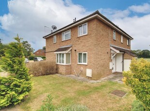 Detached house to rent in Orwell Close, St. Ives, Huntingdon PE27
