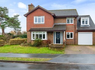 Detached house to rent in Spring Grove, Fetcham, Leatherhead KT22