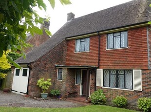 Detached house to rent in The Grove, Ratton, Eastbourne BN20