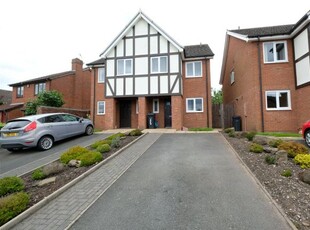 Detached house to rent in Willow Park Drive, Oldswinford, Stourbridge DY8