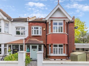End terrace house to rent in Earldom Road, West Putney SW15