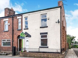 End terrace house to rent in Mount Street, Swinton, Manchester, Greater Manchester M27