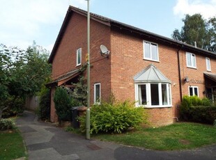 End terrace house to rent in North Baddesley, Southampton SO52
