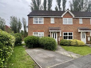End terrace house to rent in Plume Close, Market Weighton, York YO43