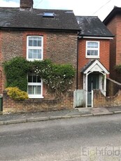 End terrace house to rent in Woodbury Cottage, 1 Woodbury Road, Hawkhurst, Hawkhurst, Kent TN18