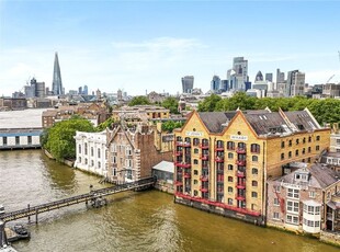 Flat for sale in St Johns Wharf, 104-106 Wapping High Street E1W