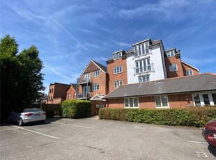 Flat to rent in Alpha House, Napier Road, Crowthorne, Berkshire RG45
