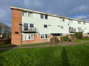 Flat to rent in Amberry Court, Harlow CM20
