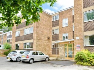 Flat to rent in Brincliffe Court, Sheffield S7