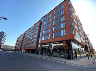 Flat to rent in Bromsgrove Street, City Centre, Birmingham B5