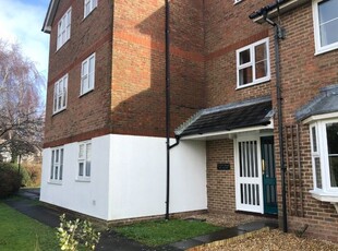 Flat to rent in Court Road, Lewes BN7