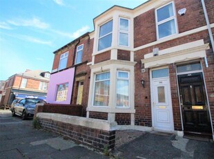 Flat to rent in Doncaster Road, Sandyford, Newcastle Upon Tyne, Tyne And Wear NE2