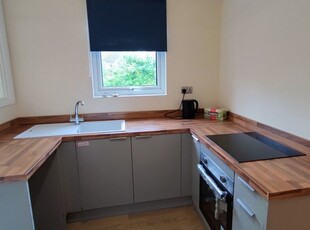 Flat to rent in Fourgates Road, Dorchester DT1