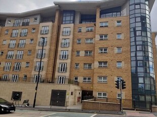 Flat to rent in Fusion Building, Middlewood Street, Manchester, Salford M5