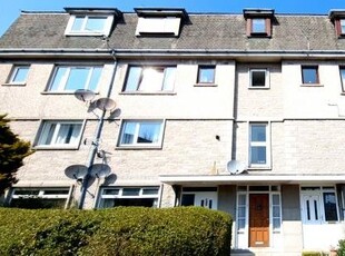 Flat to rent in Gray Street, Aberdeen AB10