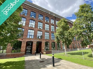 Flat to rent in Houldsworth Street, Stockport SK5