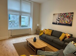 Flat to rent in Langstane Place, City Centre, Aberdeen AB11
