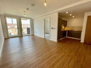 Flat to rent in Leaf Street, Manchester M15