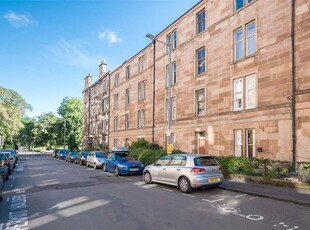 Flat to rent in Livingstone Place, Edinburgh EH9