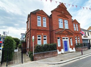 Flat to rent in Old Auction House, 70 Guildford Street, Chertsey, Surrey KT16