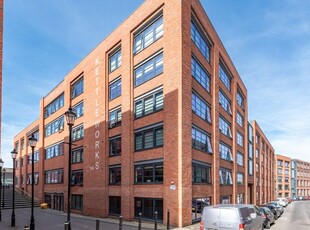 Flat to rent in Pope Street, Birmingham, West Midlands B1