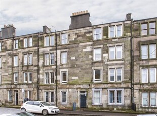 Flat to rent in Springwell Place, Dalry, Edinburgh EH11