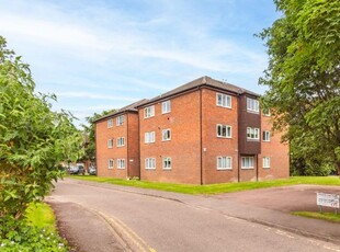 Flat to rent in St. Johns Well Court, St. Johns Well Lane, Berkhamsted HP4