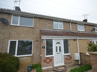 Room to rent in Taunton Avenue, Corby NN18