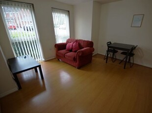 Flat to rent in Thackhall Street, Stoke, Coventry CV2