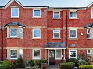 Flat to rent in The Parklands, Radcliffe M26