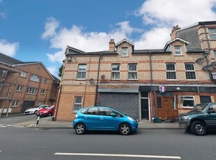 Flat to rent in Vere Street, Barry CF63