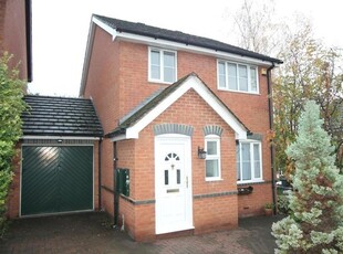 Link-detached house to rent in Falcon Rise, Downley, High Wycombe, Buckinghamshire HP13