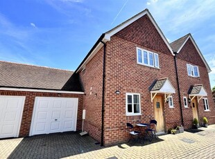 Link-detached house to rent in Greyhound Mews, Letcombe Regis, Wantage OX12