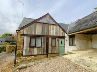 Link-detached house to rent in Mills Lane, Wroxton, Oxon OX15