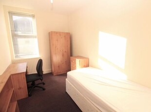 Room to rent in Double Room, Salters Road, Gosforth NE3