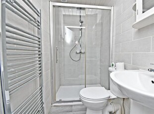 Room to rent in Gawthorpe Street, Padiham, Burnley BB12