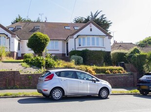 Semi-detached house to rent in Carlton Avenue, Broadstairs CT10