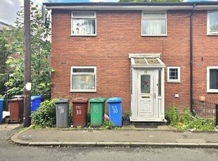 Semi-detached house to rent in Victory Street, Rusholme, Manchester M14