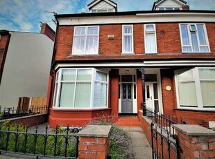 Shared accommodation to rent in Denstone Road, Salford M6