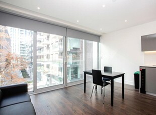 Studio apartment for rent in Neroli House, Goodman's Field, Aldgate, E1