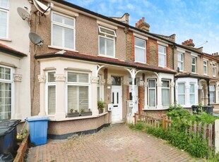 Terraced house for sale in Meads Lane, Ilford IG3