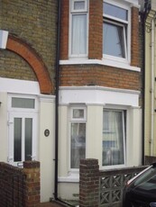 Terraced house to rent in Balfour Road, Dover CT16