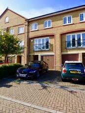 Terraced house to rent in Belvedere Close, Faversham ME13