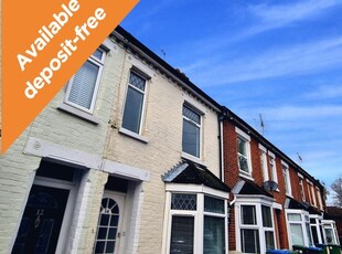 Terraced house to rent in Burton Road, Southampton SO15
