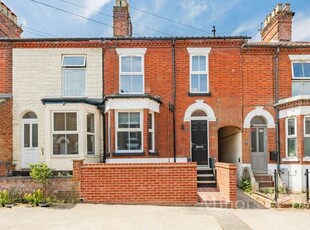 Terraced house to rent in Bury Street, Norwich NR2