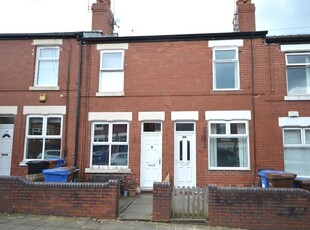 Terraced house to rent in Caistor Street, Stockport SK1